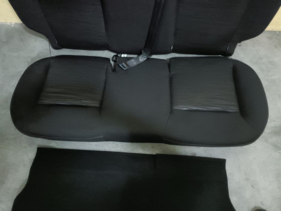 Bancheta Peugeot 208 + Cinturi