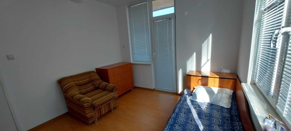 Продава се Тристаен апартамент в Хасково, Център - 100 кв.м за 1030 €/кв.м - Снимка #9