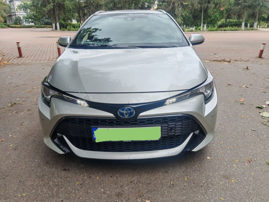 Vând  Toyota Corolla Hibrid