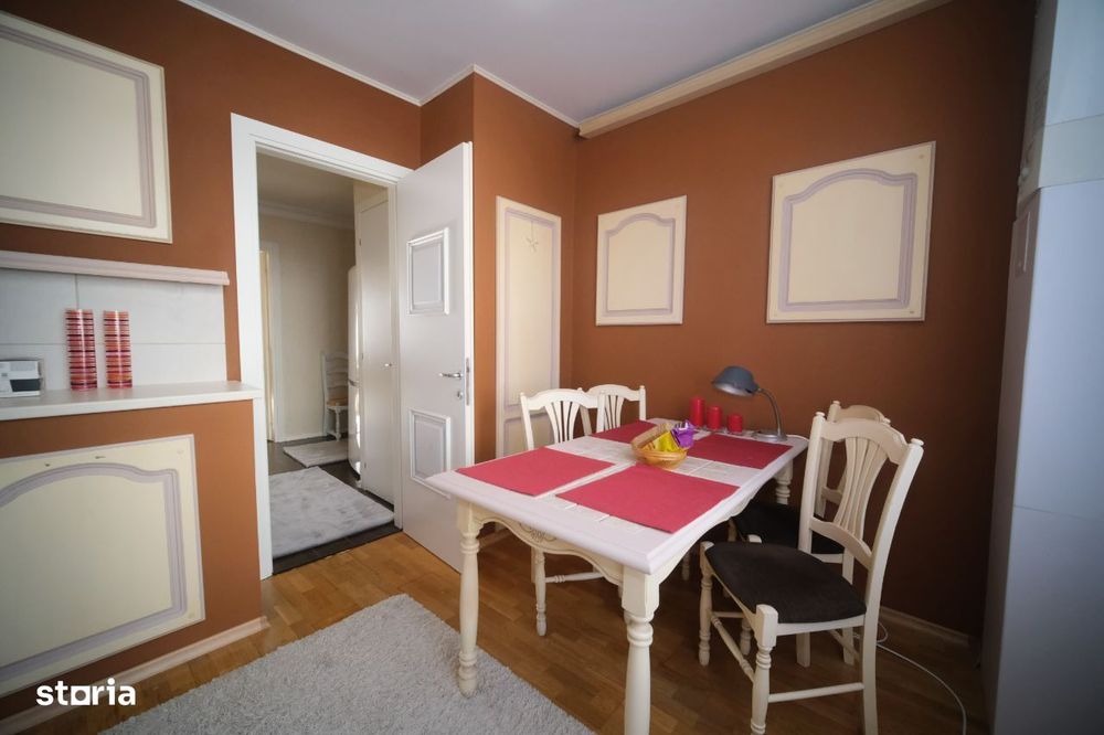 2 camere Centru, frumos amenajat, 650 EUR