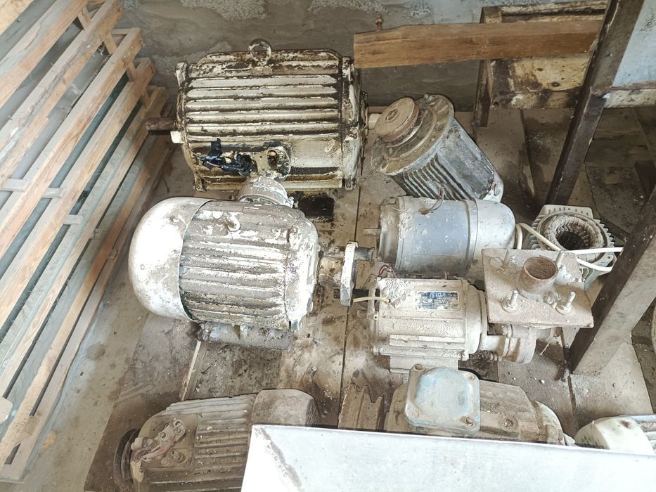 Xar xil turdagi dvigettellar narxlari kelishiladi yaxshi narxlarda ber