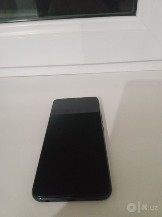 Продаëтся телефон Infinix HOT 20i
