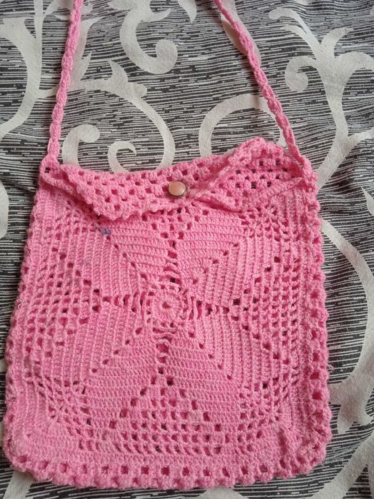 Ръчно изплетена дамска чанта