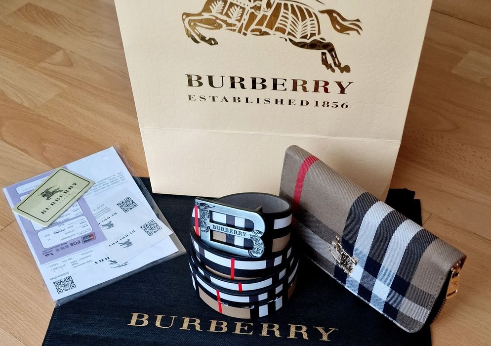 Set curea+portofel, new collection,logo metalic, saculet, etichetă