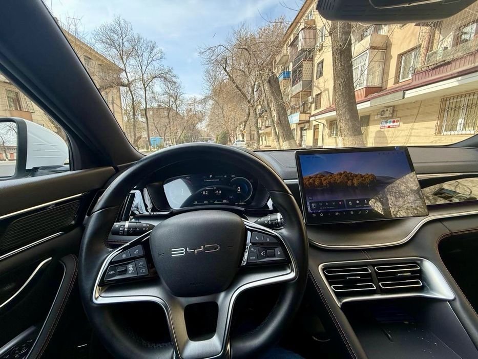 BYD Champion Hybrid (Аренда с выкупом)