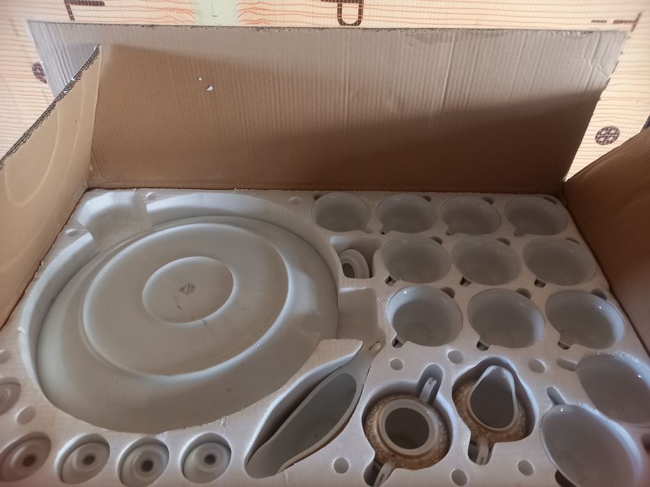 Персон посуда 122