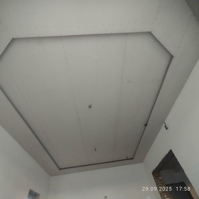 Потолок,обшивка,