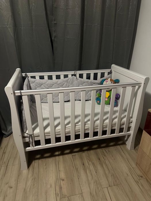 Vând pătuț și leagăn pentru copii!