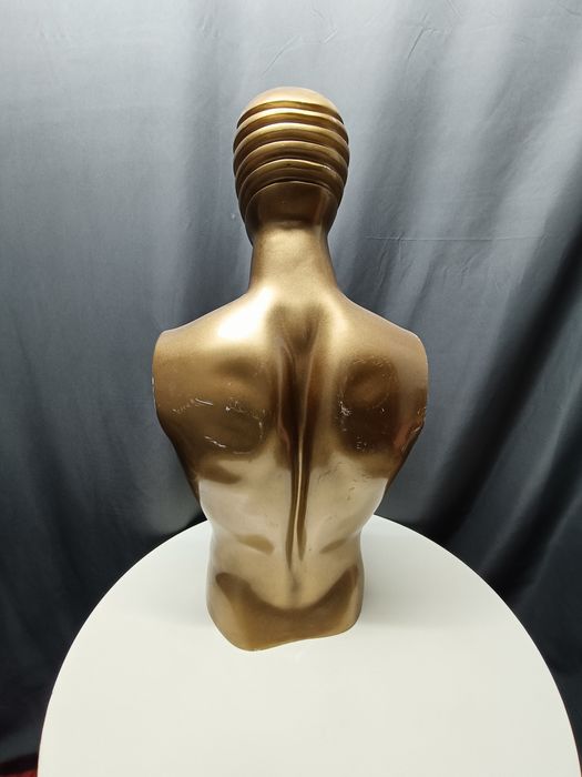 Продам плечики пластиковые