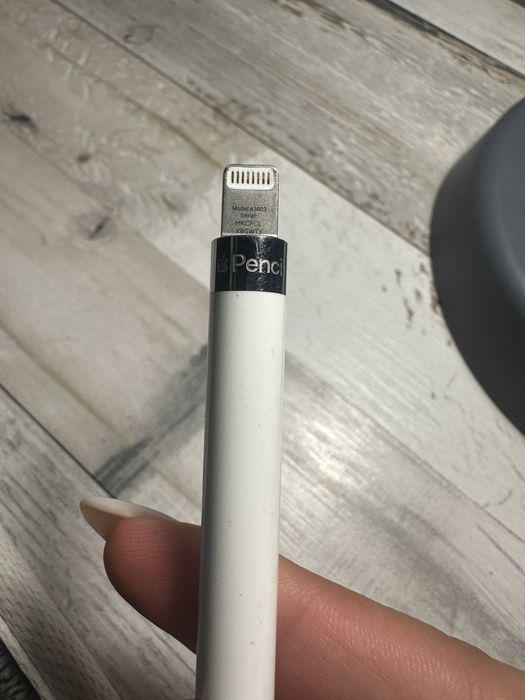 Apple Pencil 1st Generation (1-во поколение) – За iPad