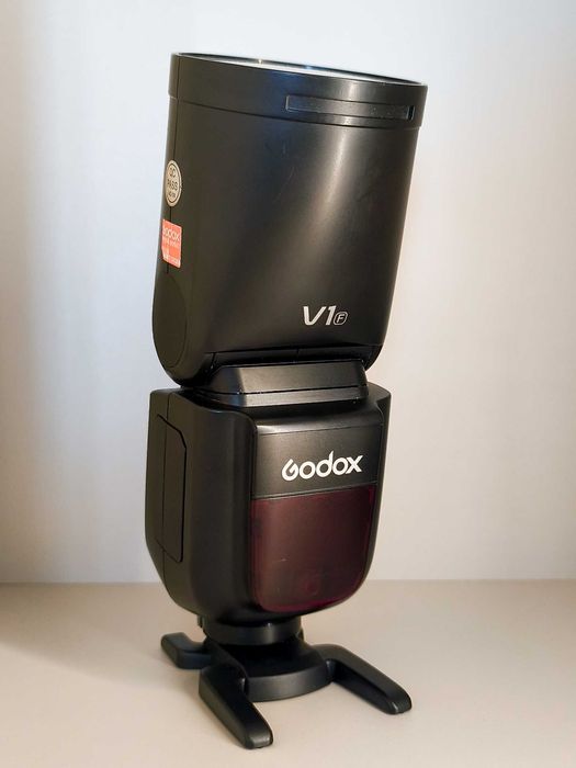blitz GODOX V1 pentru FUJIFILM