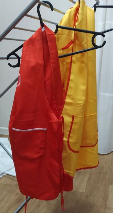 Продам      фартуки