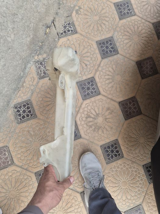 Бачок стеклоомывателя от исузу