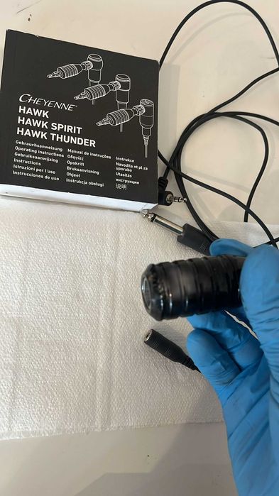 Echipament de tatuat Cheyenne Hawk Spirit+mâner,cablu+sursa EZ easy touch 2