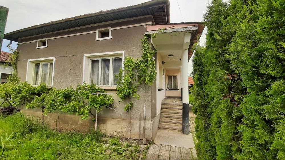 Продава се Къща в с. Орешак, Област Ловеч - 130 кв.м за 500 €/кв.м - Снимка #1