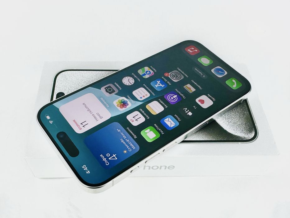 Apple iPhone 15 Pro 256GB White Titanium Перфектен! Гаранция!