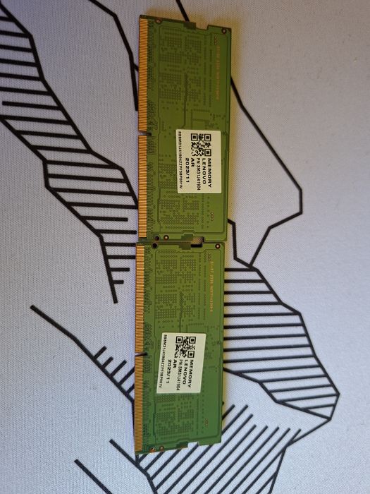 DDR5 2 пръчки рам памет/RAM memory по 8GB DDR5 5600Mhz за лаптоп