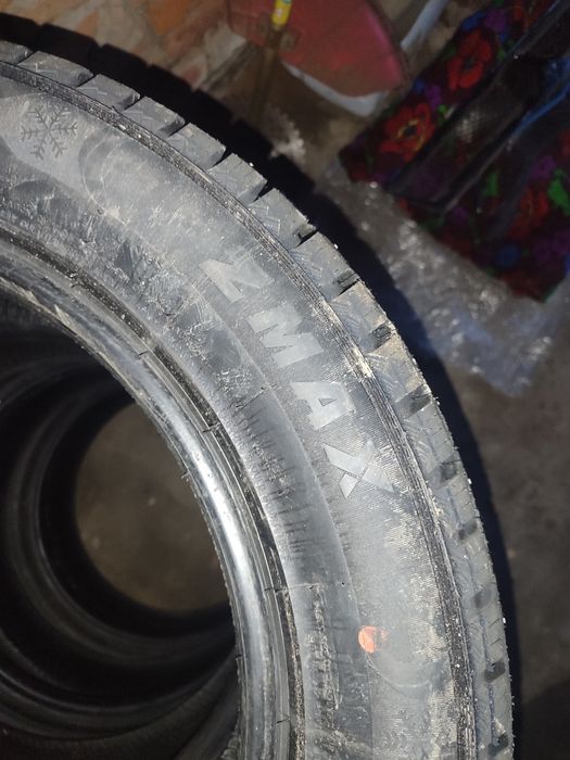 Продам шины 235×55×17