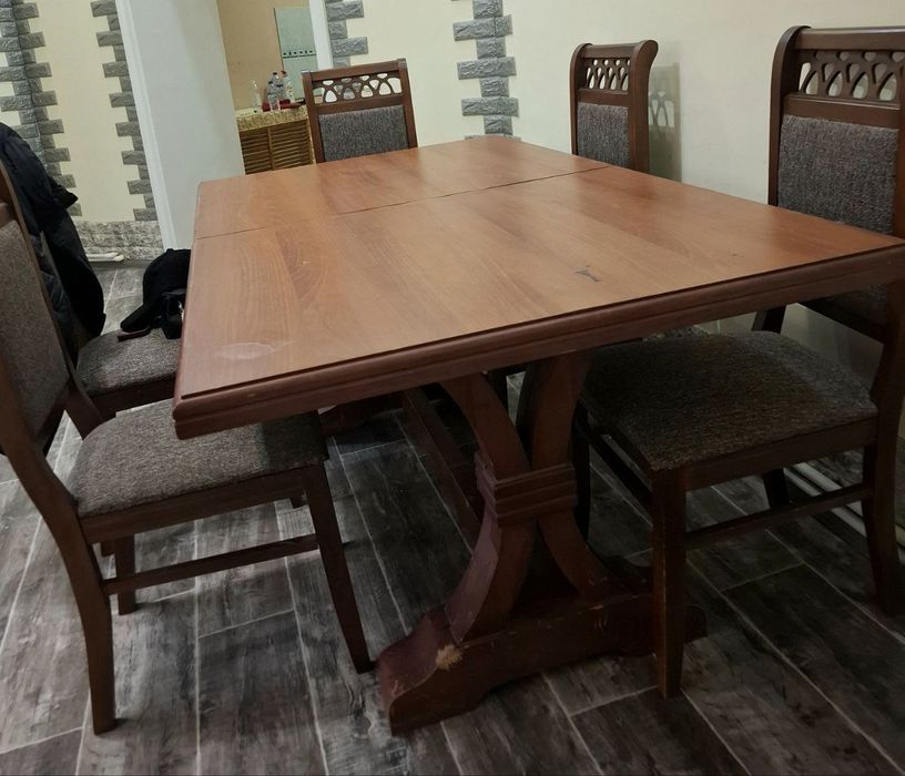 Разная мебель.6стульев+стол в подарок,обеденный стол, полка под обувь.