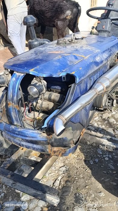 Mini traktor zubr 1105