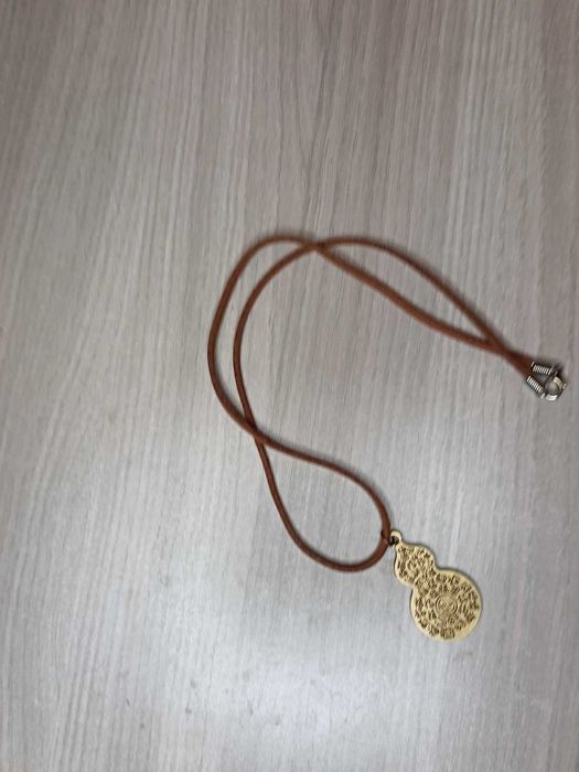 Ръчно изработени Амулети Талисмани Руни и енергийни бижута