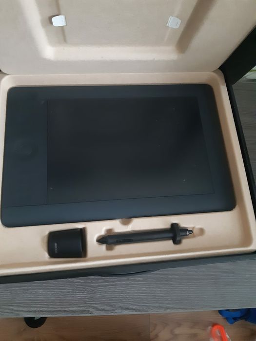 Планшет графический Intuos 5 Wacom medium