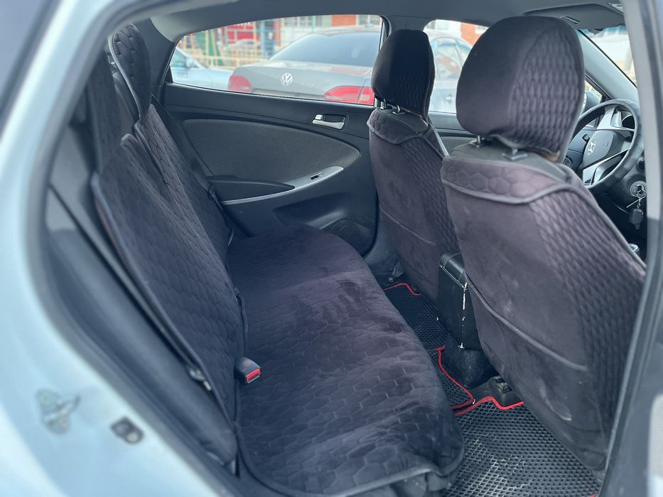 Хюндай акцент 2011 года