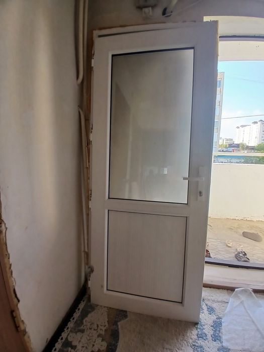 Бу есік срочно сатылады
