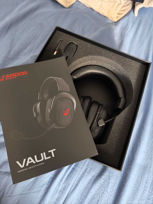 Продам наушники АРДОР gaming Vault 2