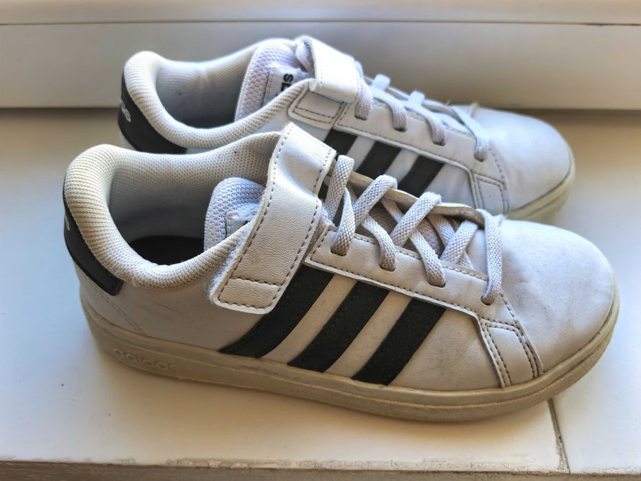Маратонки Adidas 32 номер
