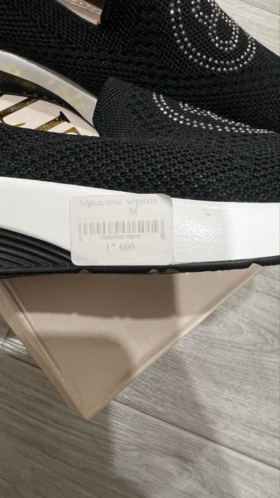 Женская обувь.Новый!!!