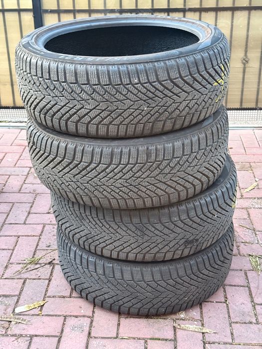 4 anvelope de iarna Pirelli Winter Scorpion 235/45 R21  DOT 2023