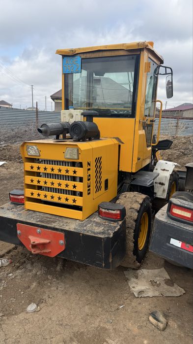 Продам погрузчик