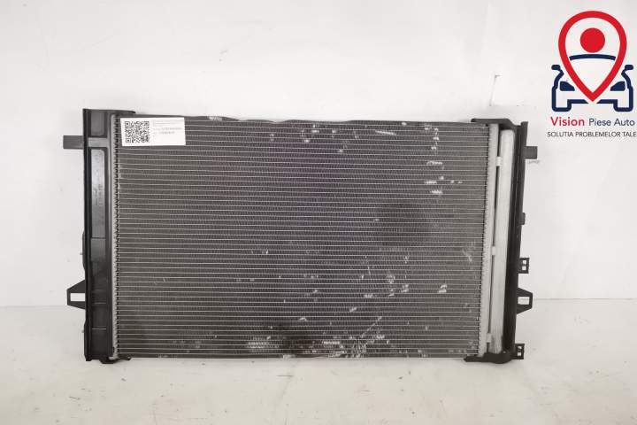 Оригинален AC радиатор в добро състояние Мерцедес-Бенц А-Клас / Merced