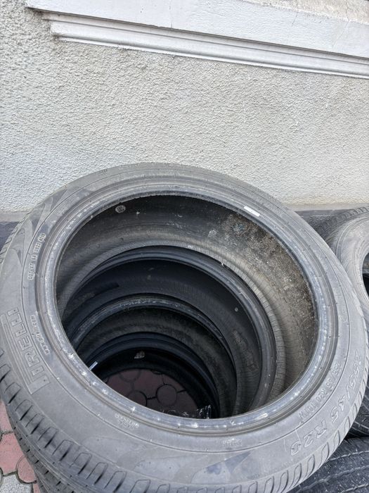 Anvelope 255 45 20 Vara Pirelli