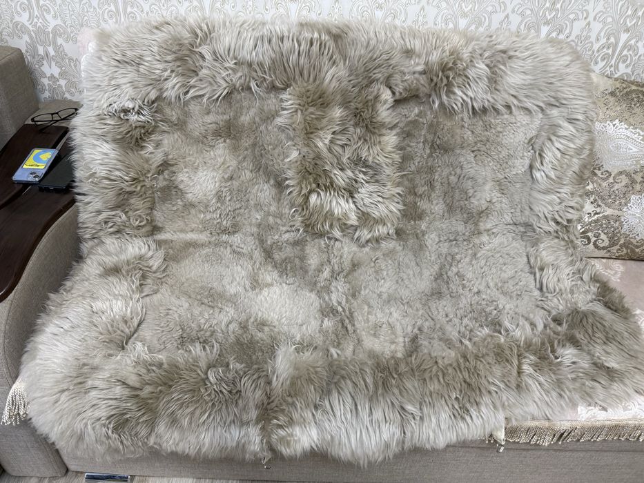 Продам чехлы на машину