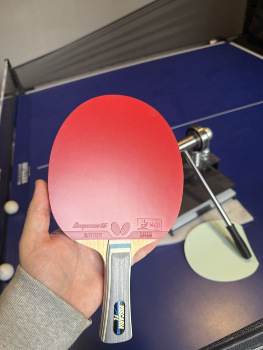 Ракетка Viscaria alc + Dignics 09, 05 новая в наличии