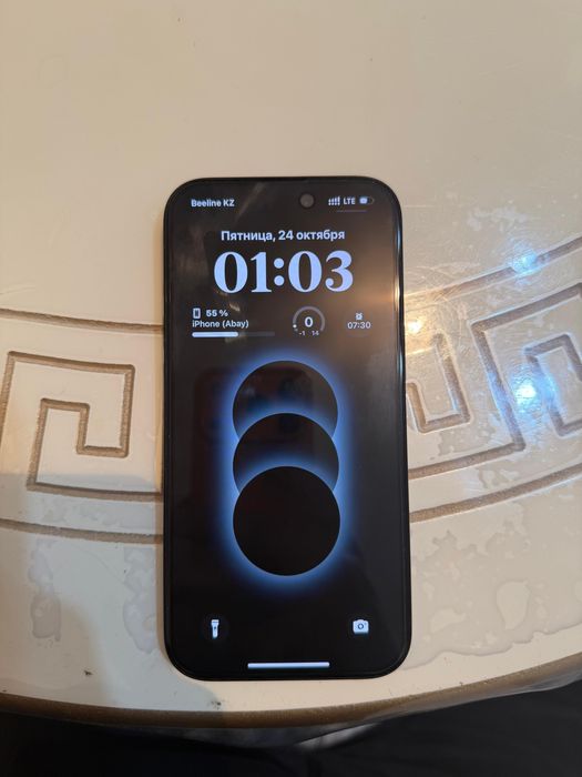 Продам Айфон 15 128 гб