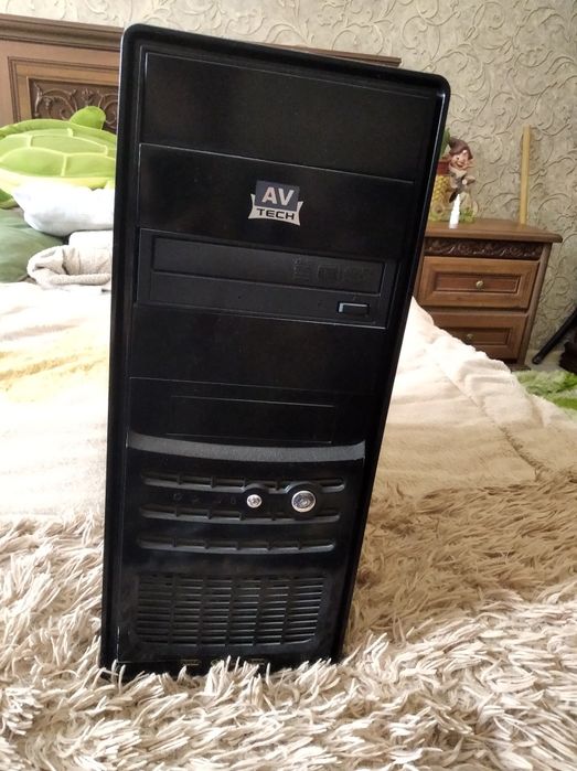 Компьютер, принтер, монитор, колонки в комплекте