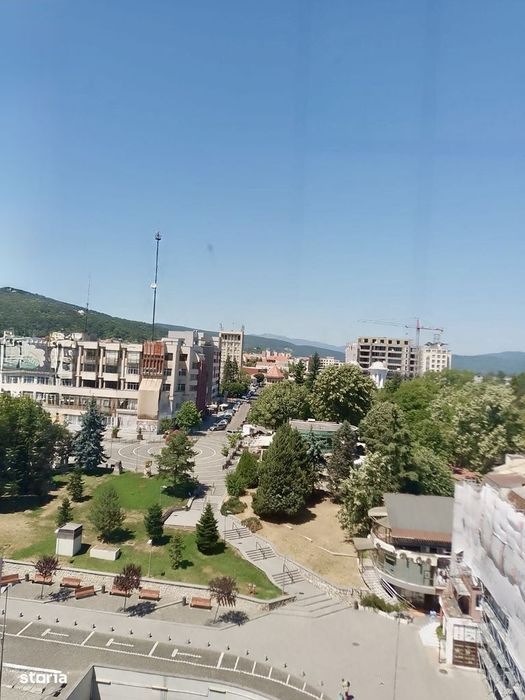 Apartament 3 camere Ultracentral | 74 mp | Renovat