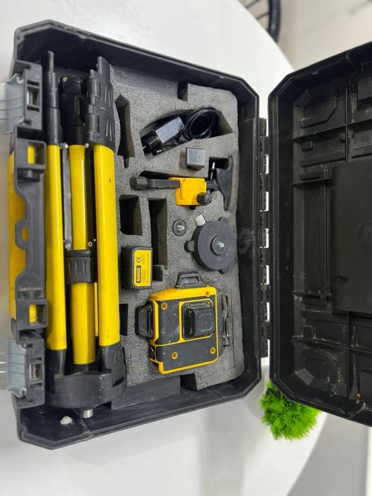 Лазерный уровень Dewalt