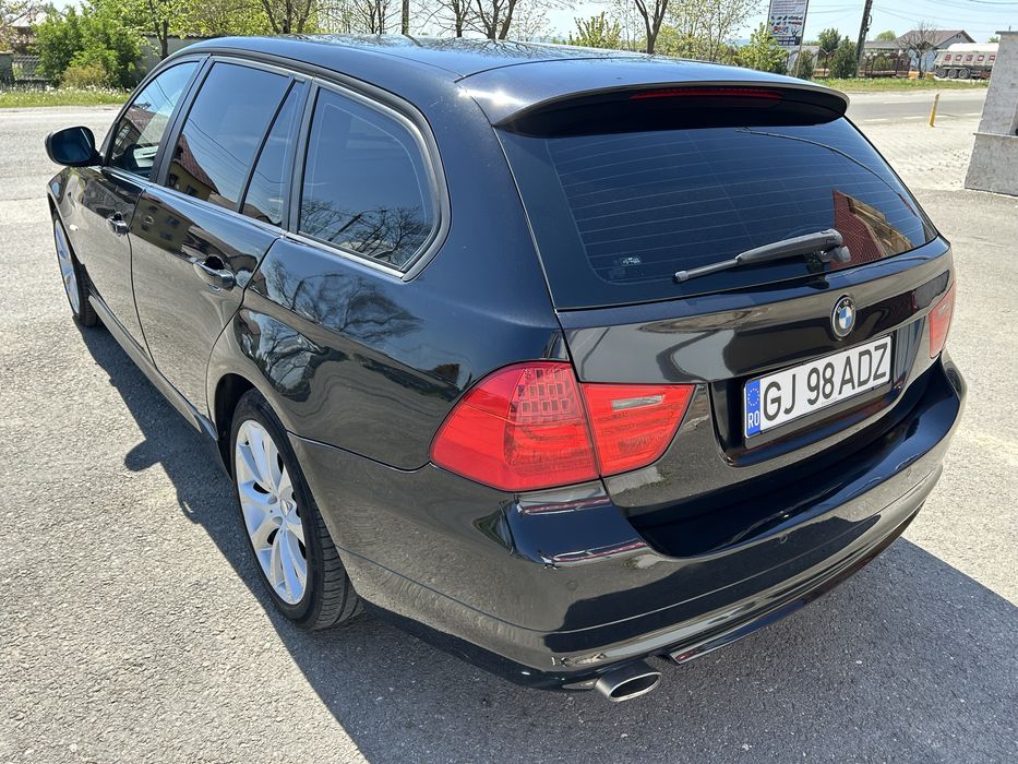 BMW E91 LCI 320d 177cp automat