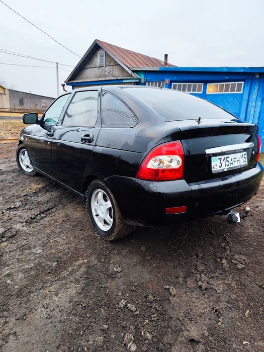 Продам Приору 2012 год