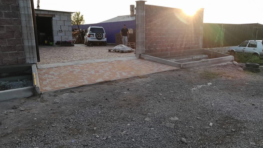 Укладка брусчатки, пареблик, бордюров