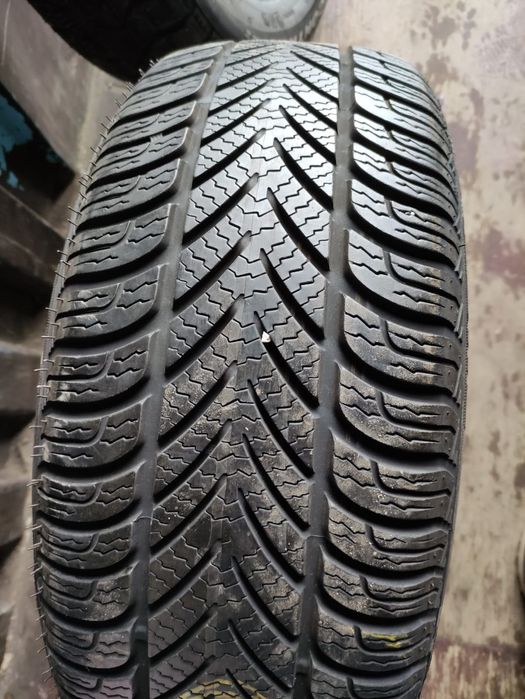 Vând roți și cauciucuri