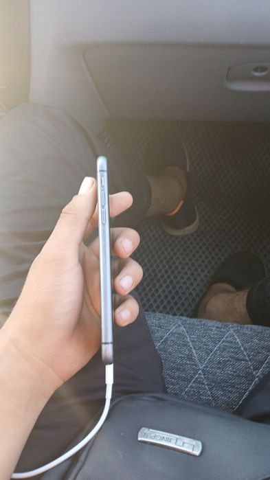 IPHONE 11 telefon sotiladi