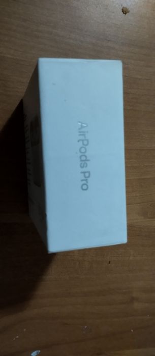Продам AirPods Pro оригинал