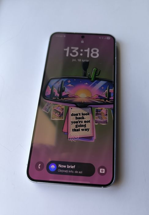 Samsung Galaxy S25  12GB RAM   128GB