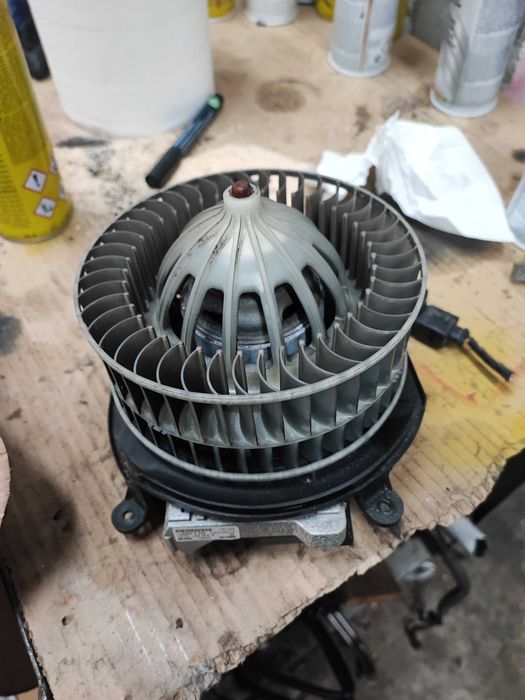 Моторче вентилатор за парно от Мерцедес