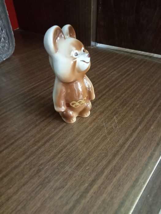 Статуэтка " Олимпийский мишка"